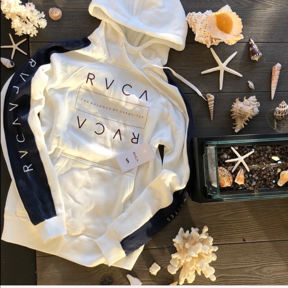 🌴🌼RVCA- HOODIE🌼🌴 - Picture 2 of 8